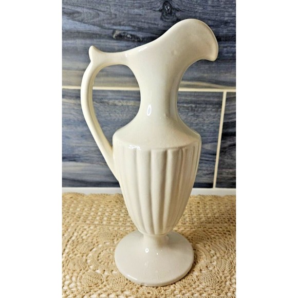 Vintage Haeger Pottery Vase #8403 Ribbed Pitcher Ewer Gloss White Cream (read) - Picture 3 of 10